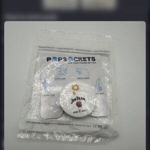 White PopSocket Phone Grip